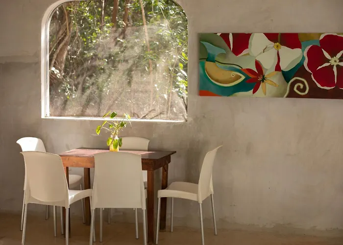 Ama-gi Holistic Lodge *