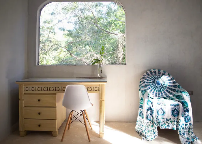 Ama-gi Holistic Lodge